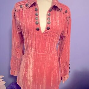 NEW Double D STYLE Unbranded-Pink Crushed Velvet Concho Ladies Small Top Blouse